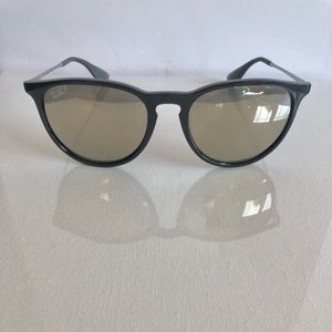 Ray Ban sunglasses w/case